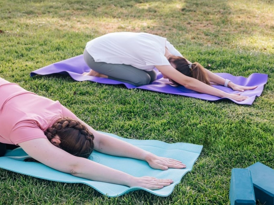 Sanidad y Consumo impulsa programas de ejercicio al aire libre para personas adultas