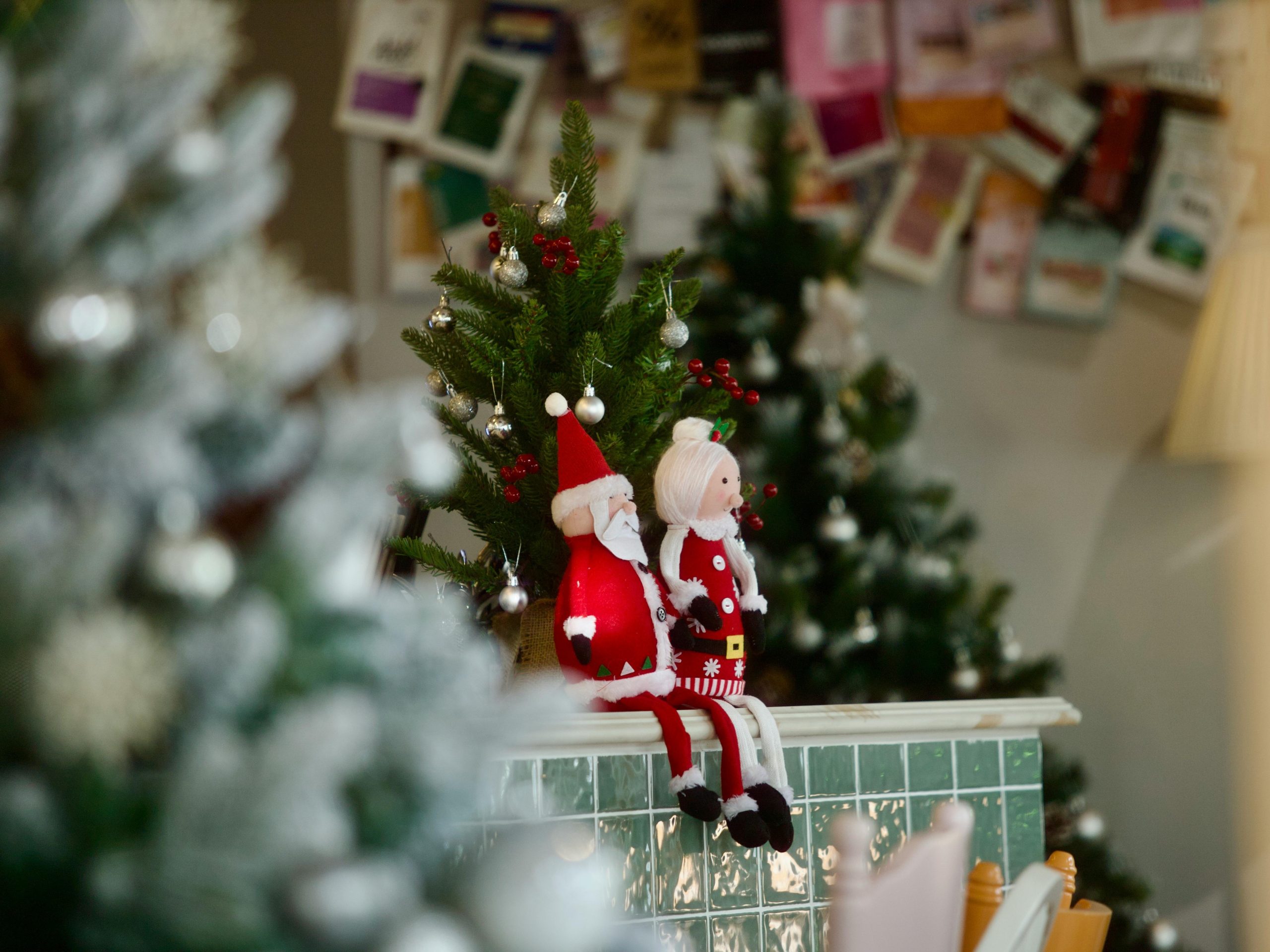 Se activa el comercio local con un concurso navideño de escaparates