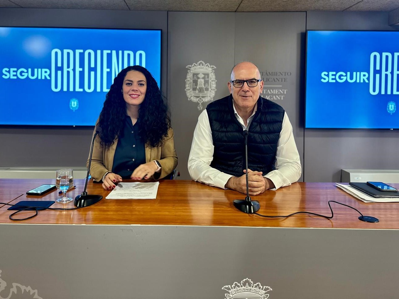 Alicante prepara cinco terrenos para iniciar la licitación de 220 viviendas públicas