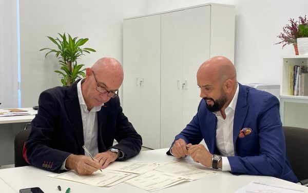 El Ayuntamiento de València y Adecco sellan un convenio clave relacionado al mercado laboral