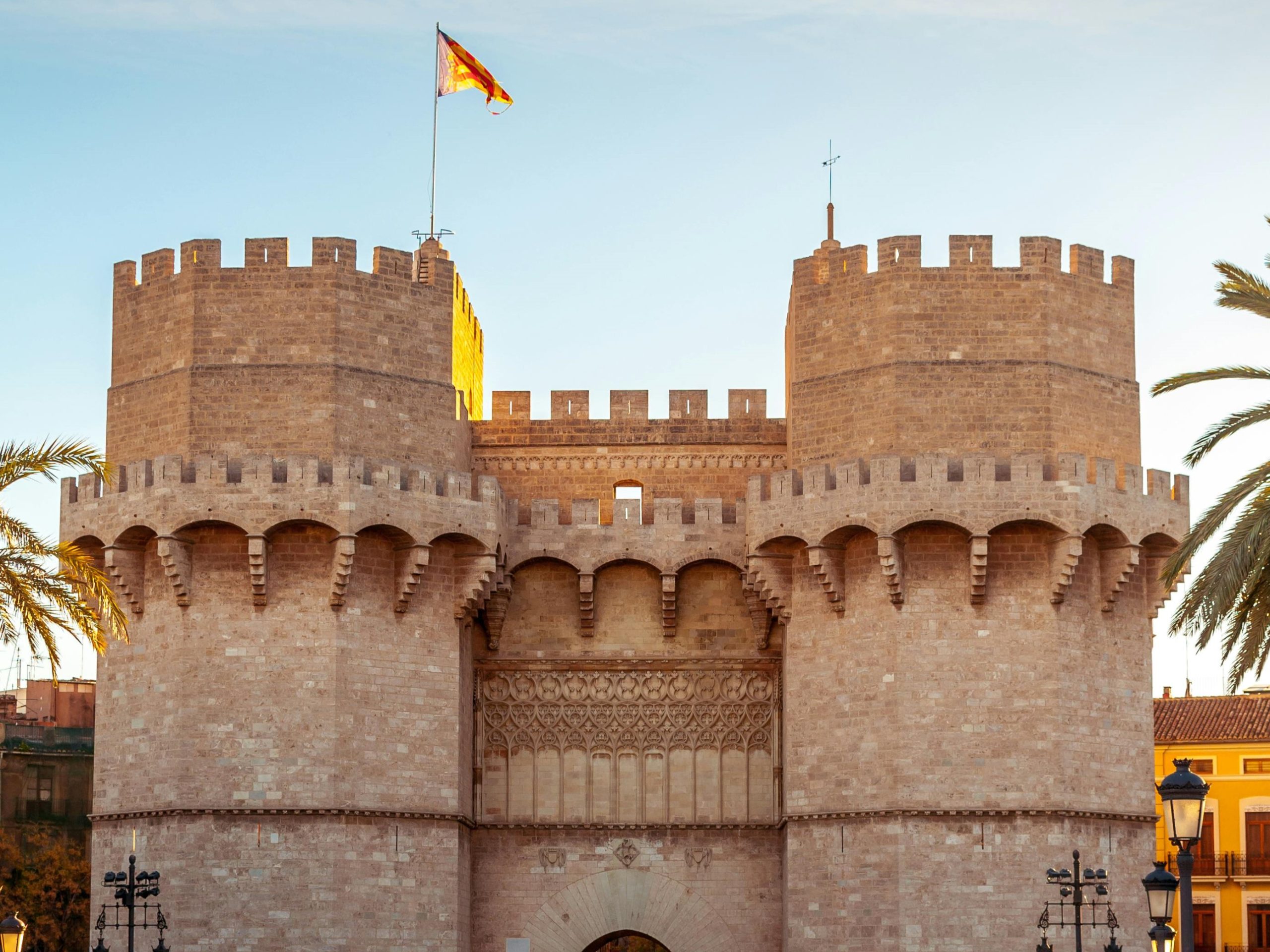 Apoyo institucional a la RACV para impulsar la cultura valenciana