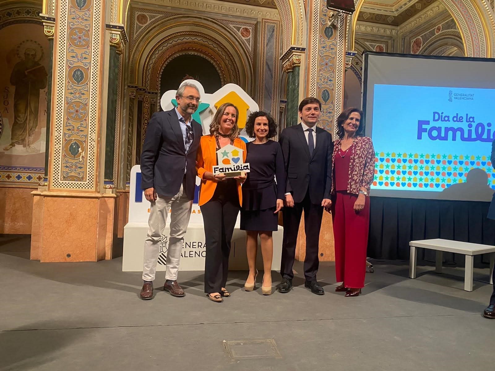 La Generalitat Valenciana reconoce la labor de FAMILY UP en el Día Internacional de las Familias