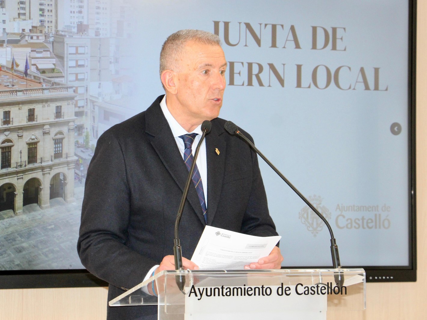 Castellón refuerza el transporte adaptado y aprueba nuevas ayudas a la cooperación y el desarrollo