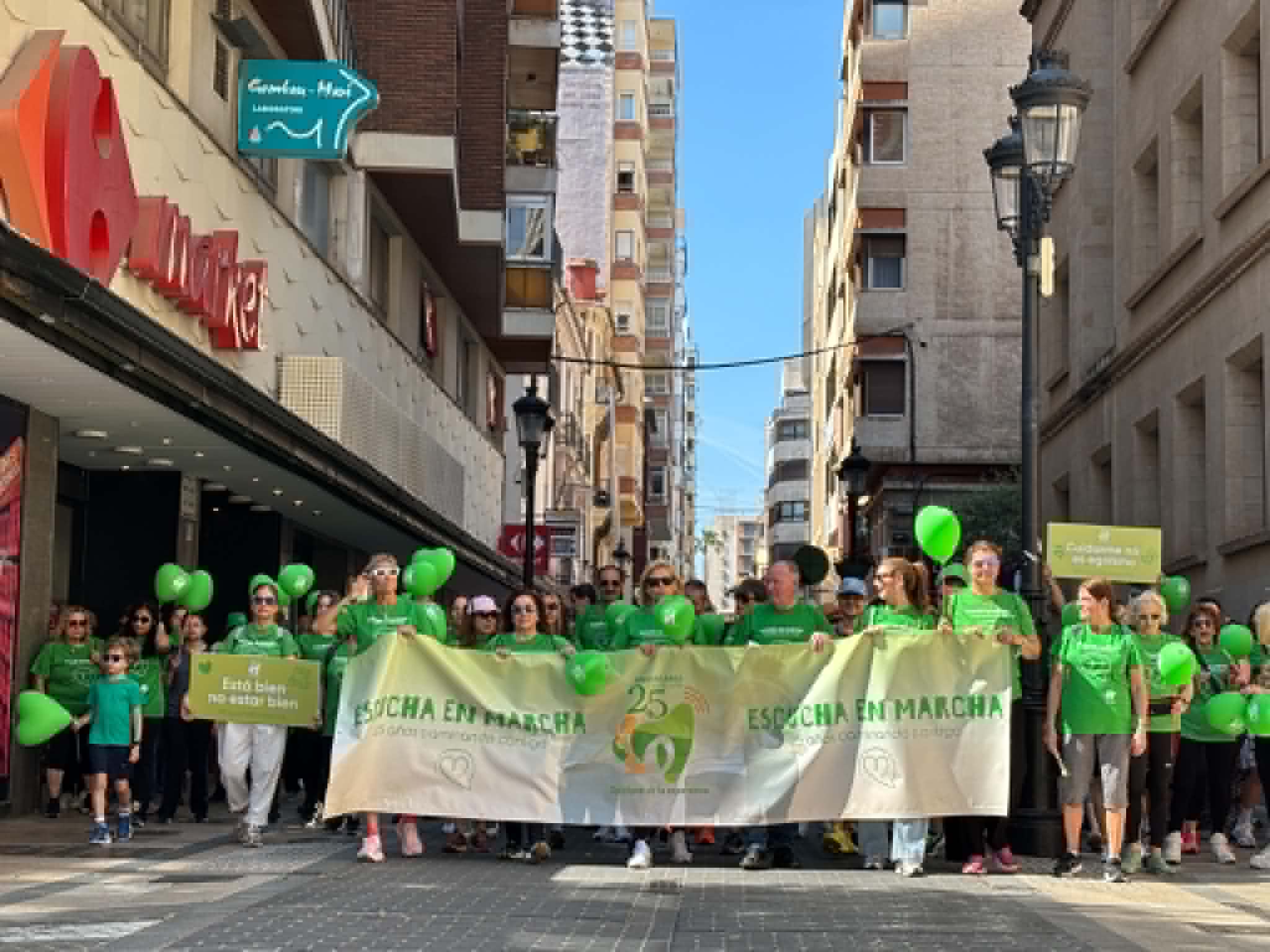 Una caminata solidaria llena Castellón de esperanza y compromiso social