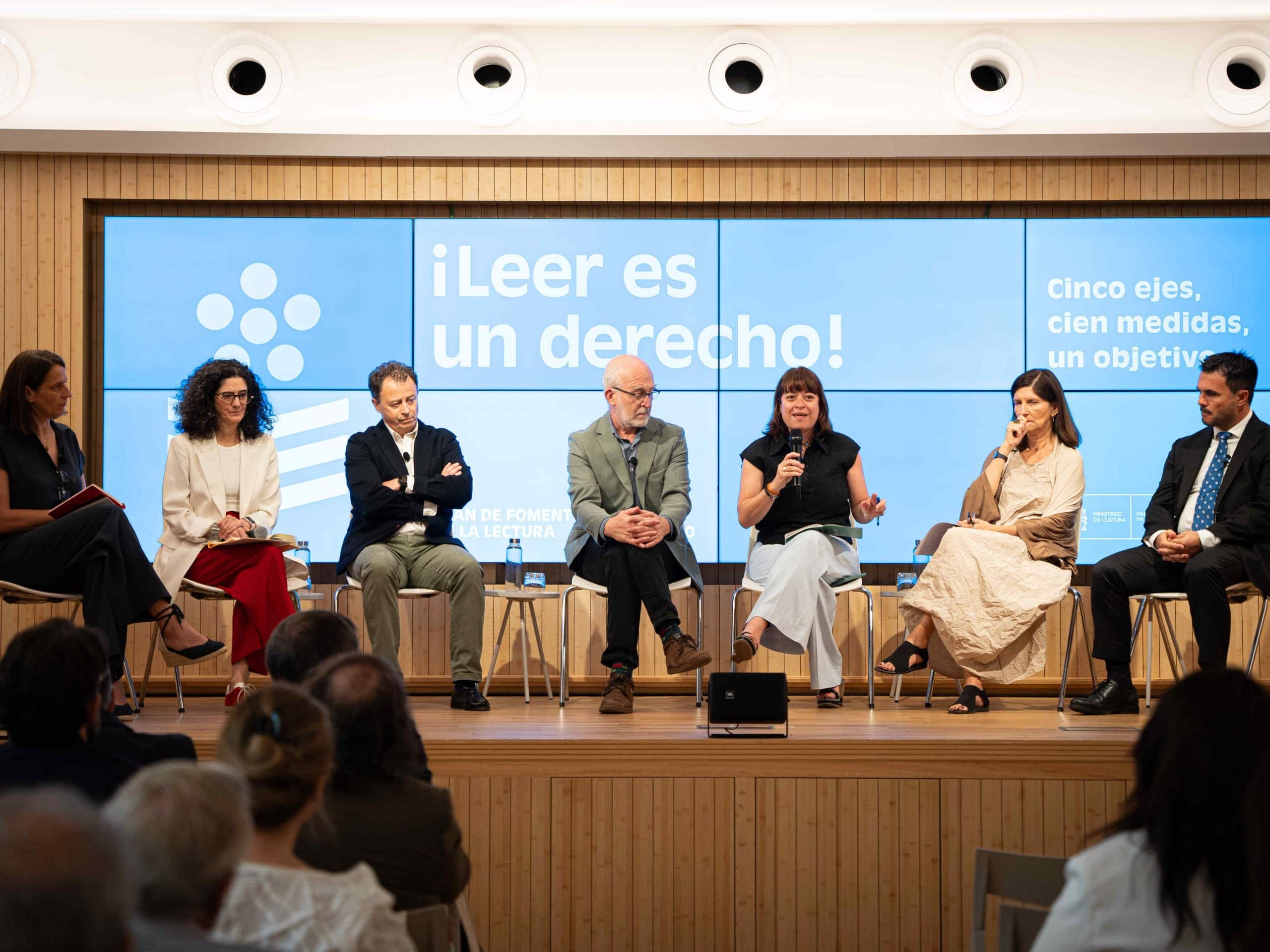 El Ministerio de Cultura presenta el Plan de Fomento de la Lectura 2026-2030 ‘Leer es un derecho’