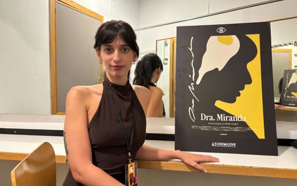 Denise Anzarut: la comedia como impulso para atreverse a cambiar