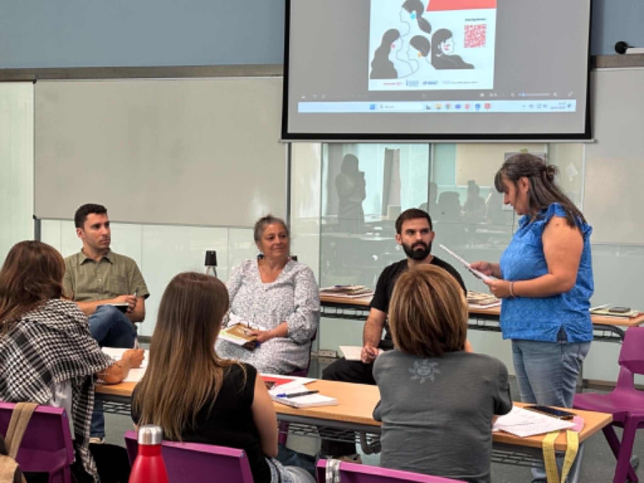 València acoge una jornada para repensar la educación desde perspectivas feministas y decoloniales