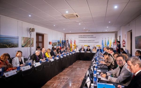 La OIM impulsa el debate sobre migración segura y derechos en el V Foro Iberoamericano