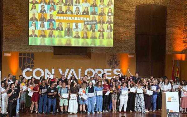 La Asociación Incubadora Con Valores celebra su ciclo número 30 en València