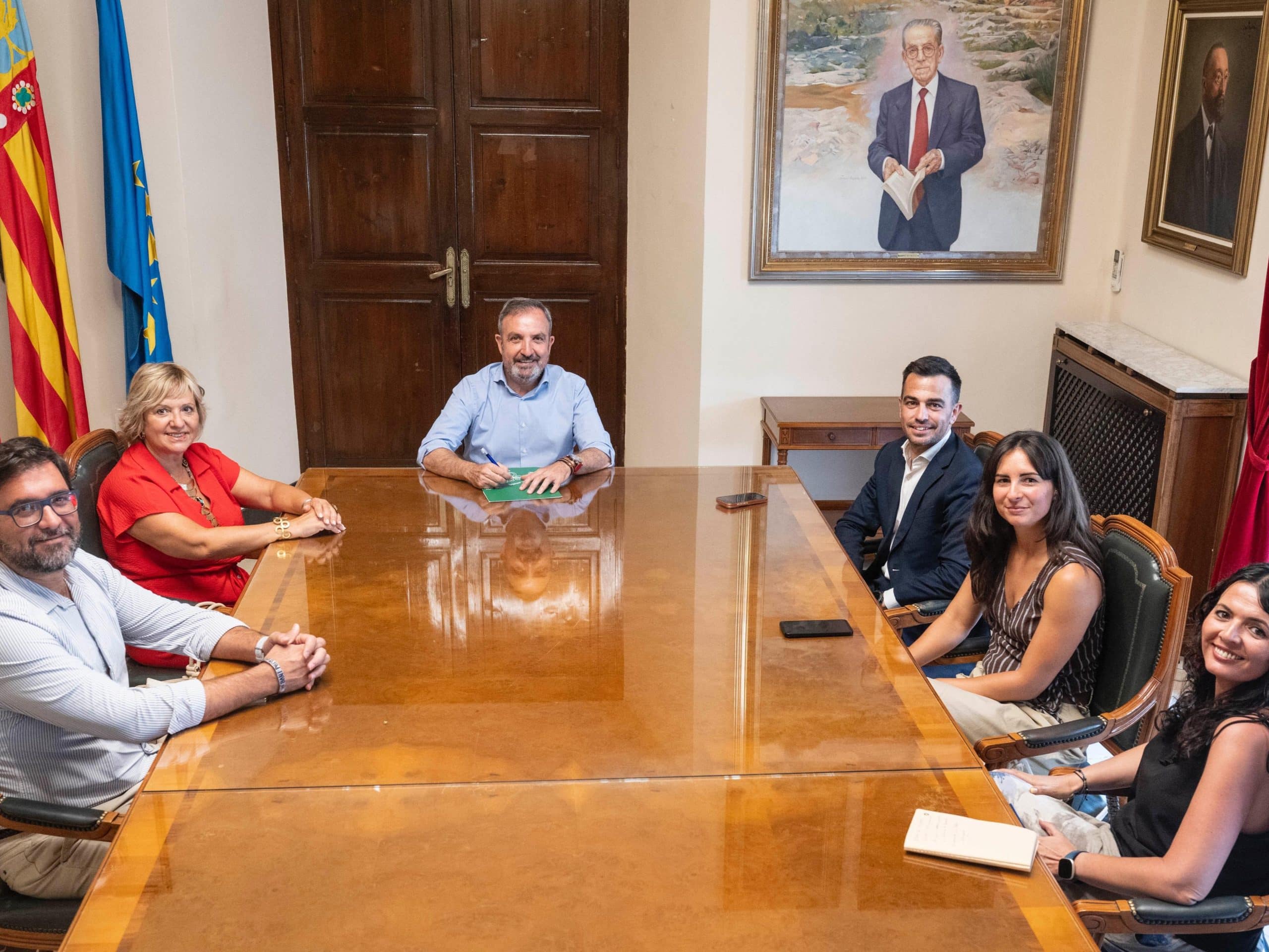 El Ayuntamiento de Castellón incorpora al Grupo Nealis a sus cursos de Formación a la Carta