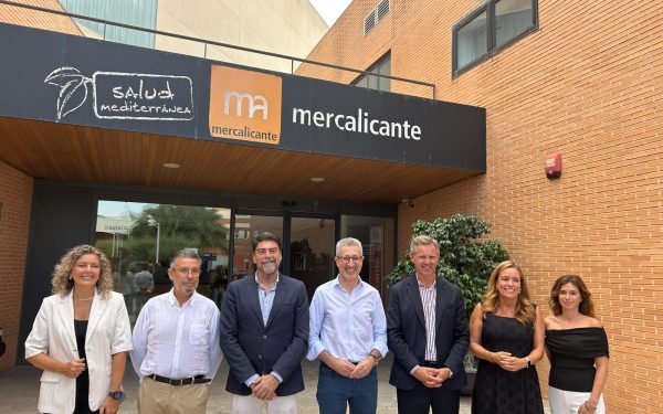 Barcala destaca el papel de Mercalicante como motor de empleo y riqueza