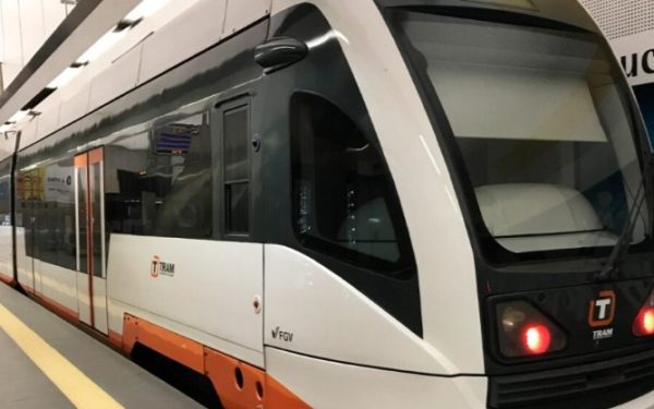 Alicante estrena los bonos Móbilis y Móbilis Jove con viajes ilimitados por un mes