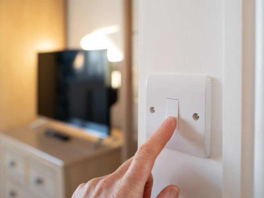 El Consistorio ofrece un taller gratuito para aprender a pagar menos en la factura de la luz y el gas