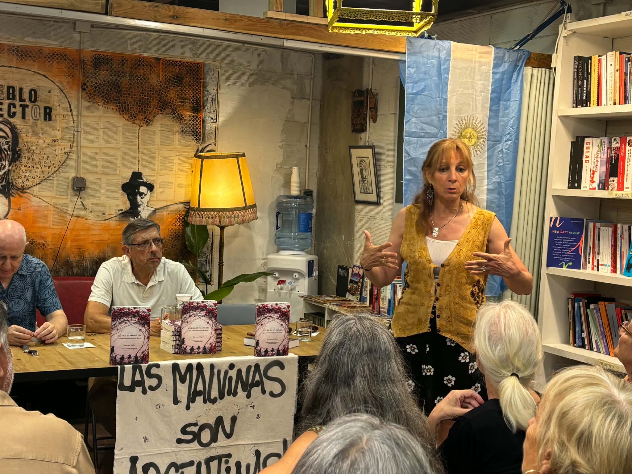 Mariana Dofour presenta El exilio no olvida en València
