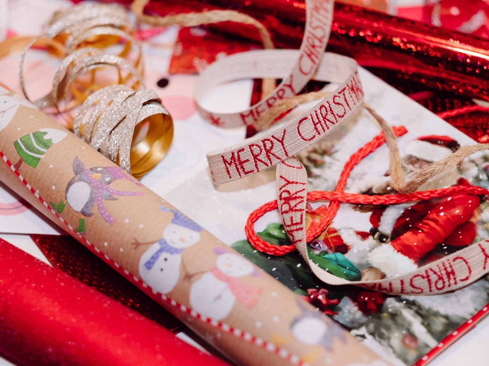La Diputación de Castellón impulsa la creatividad entre generaciones con su I Concurso de Cuentos Navideños