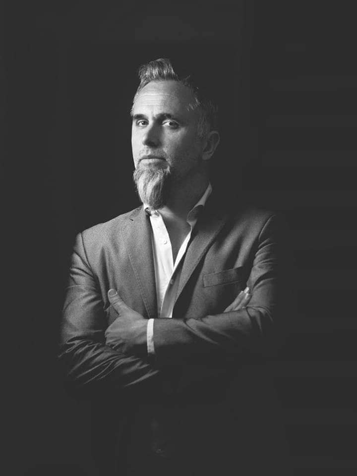 Juan Barraza: «Yo no entiendo mucho la vida sin humor»