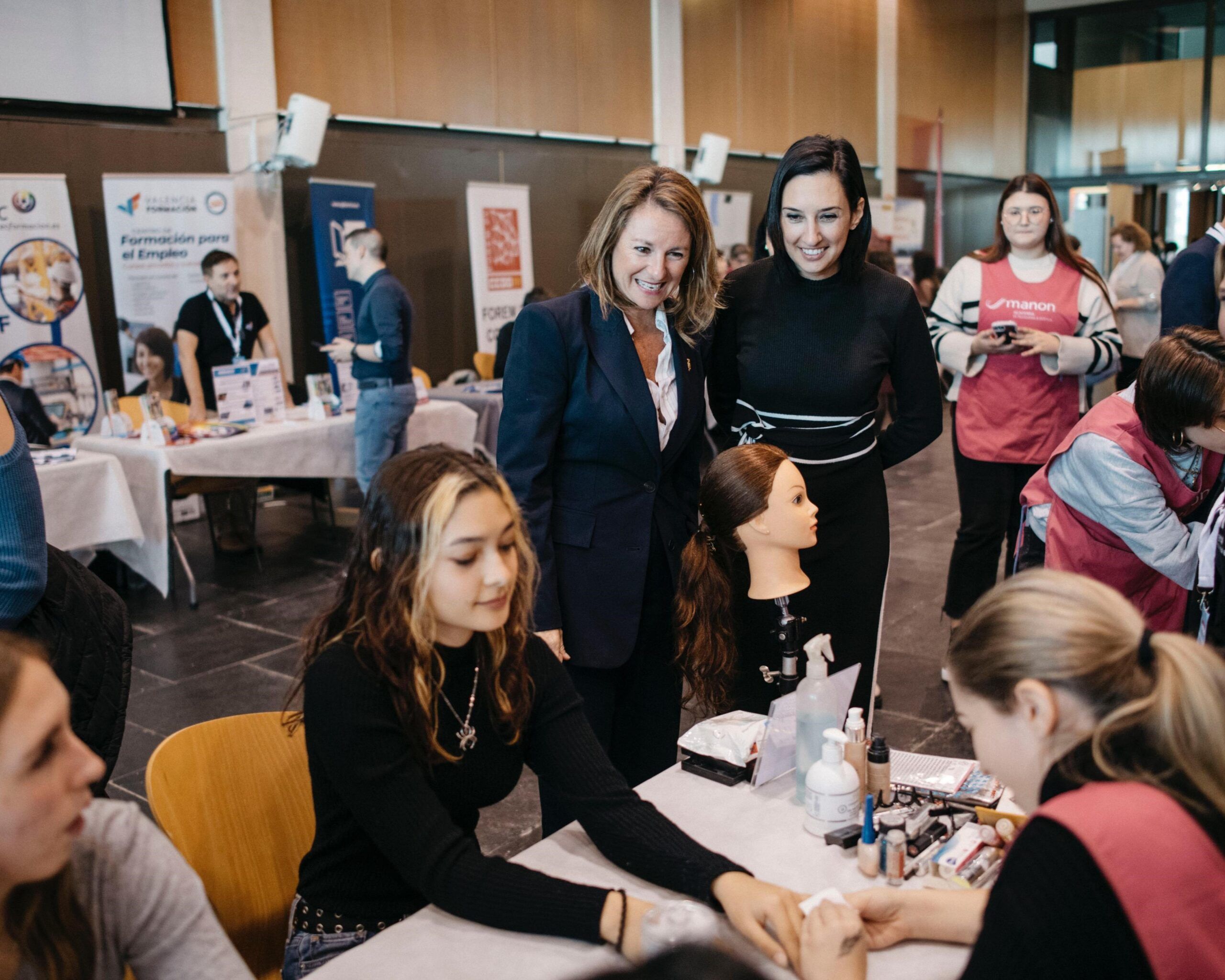 La Feria de Orientación de Castellón: Garantiza un futuro de oportunidades y empleo para los jóvenes