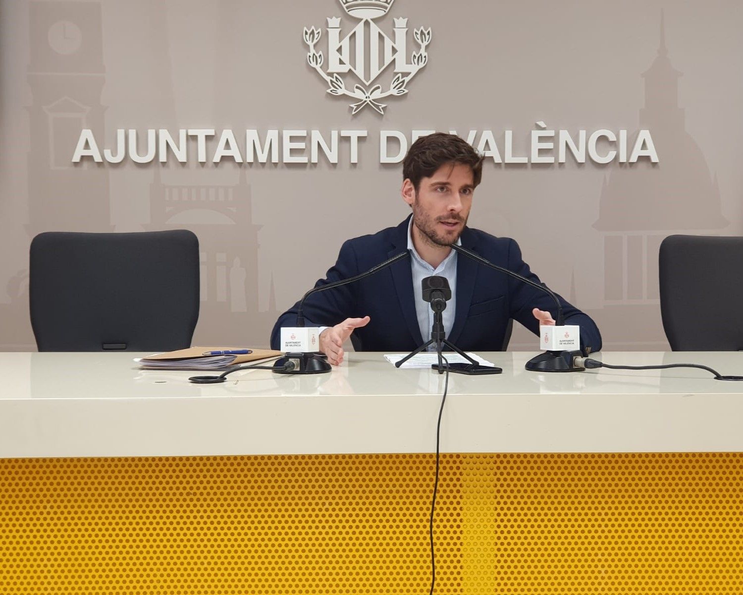 El consistorio contratará a 247 personas con el plan de empleo municipal 2025