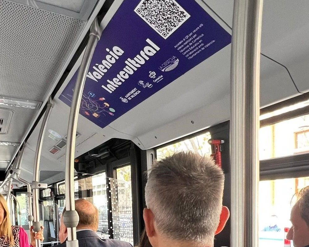 Autobuses de la EMT visibiliza los «beneficios de la diversidad cultural»