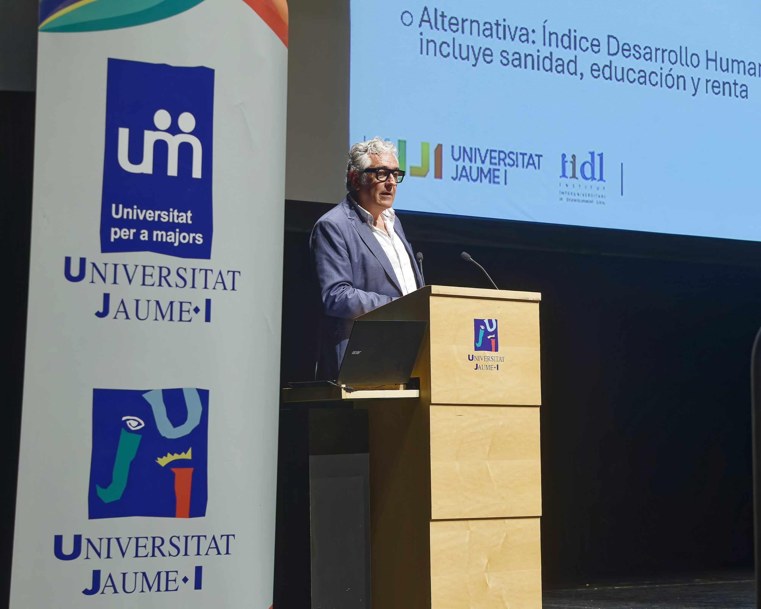 Clausura del curso 2024-2025 de la Universidad para Mayores de la UJI