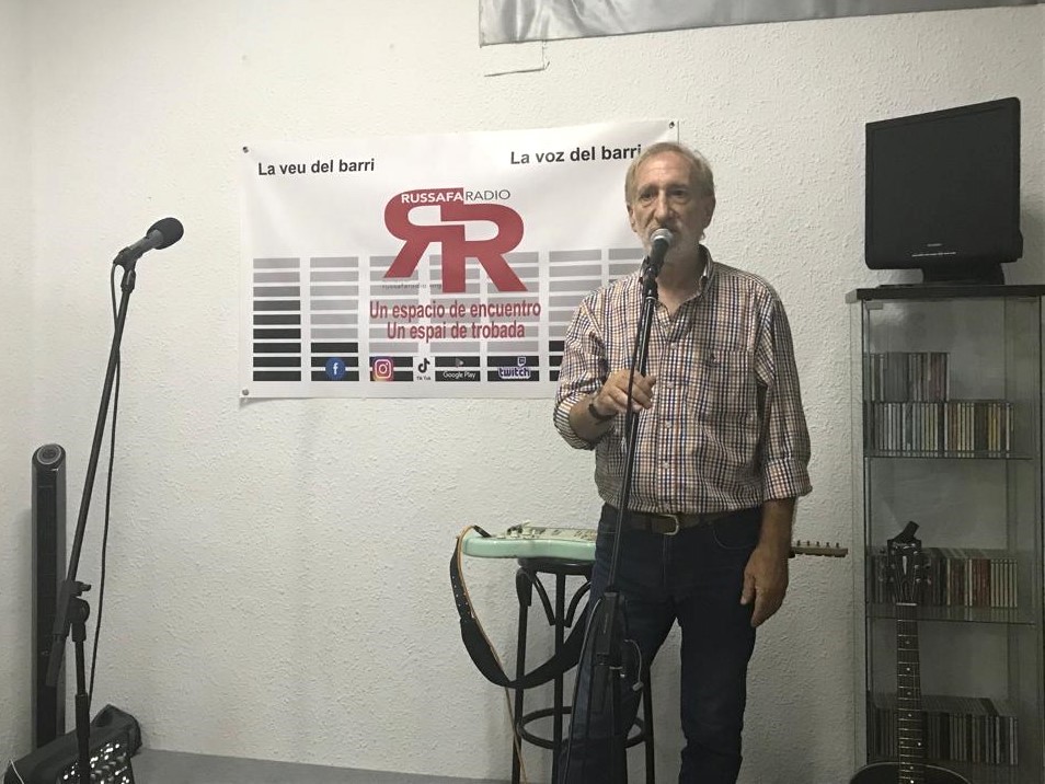 Julio Diyorio: «La radio plantea ser un lugar de encuentro para todos»