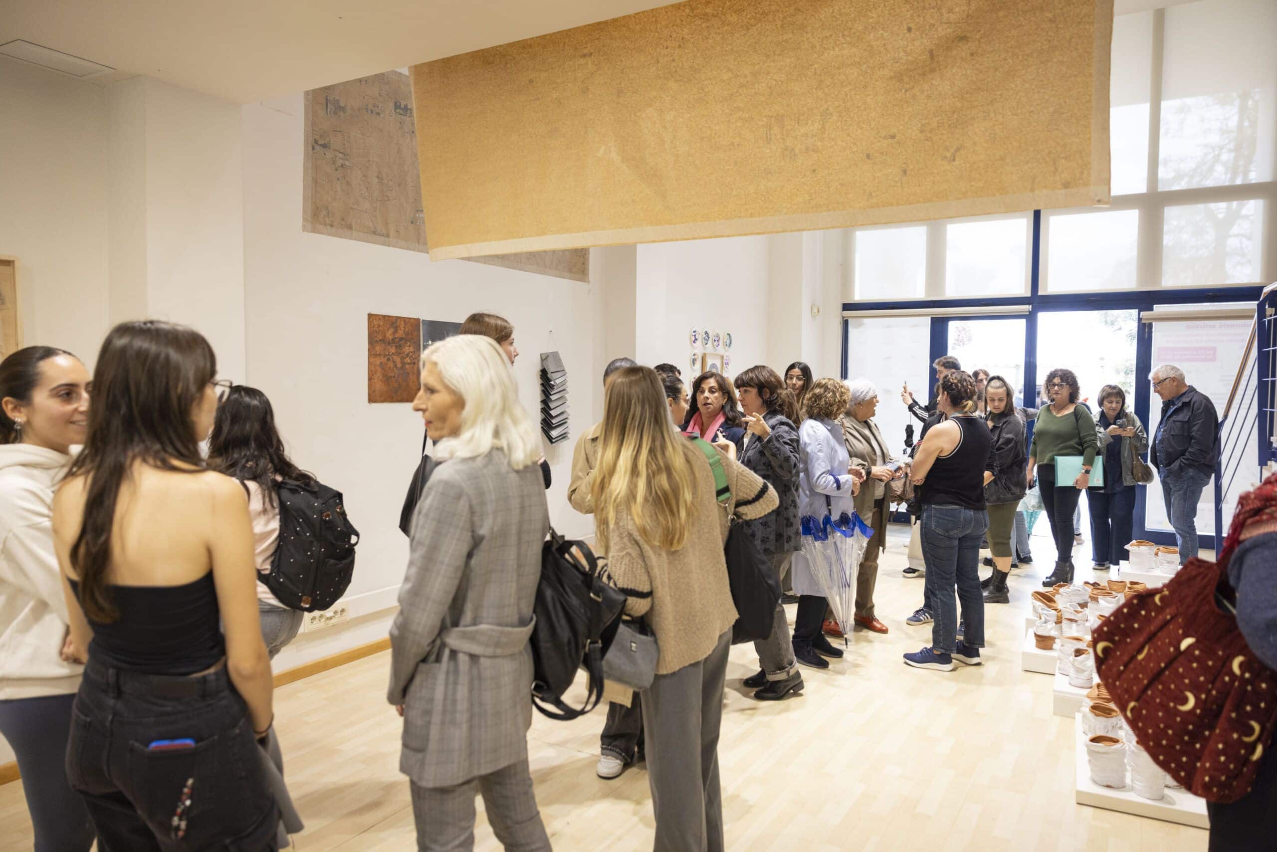La UJI inaugura la exposición «Arte para aprender: la escuela crea y transforma la educación artística»
